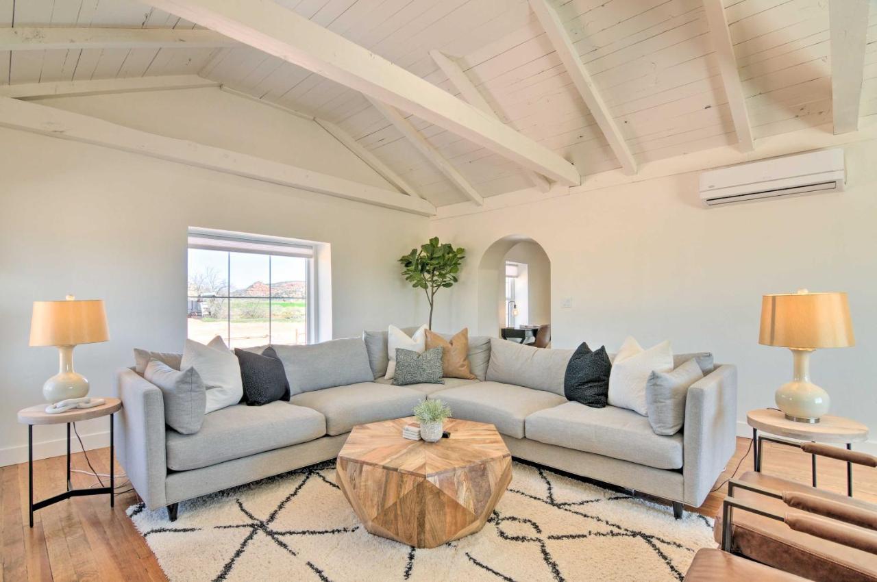 Modern Ranch House With Fire Pit And Valley Views Kanab Bagian luar foto