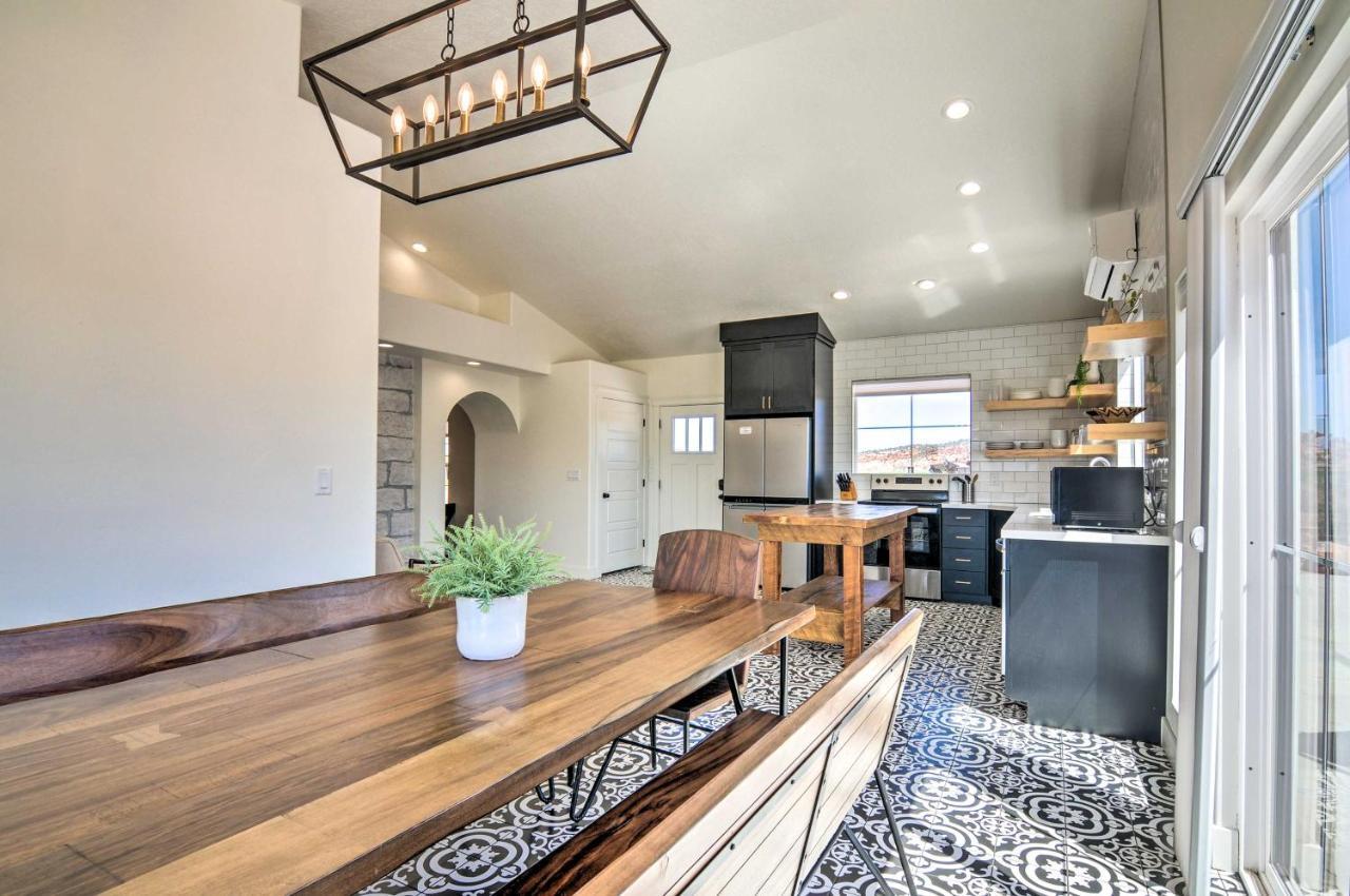 Modern Ranch House With Fire Pit And Valley Views Kanab Bagian luar foto