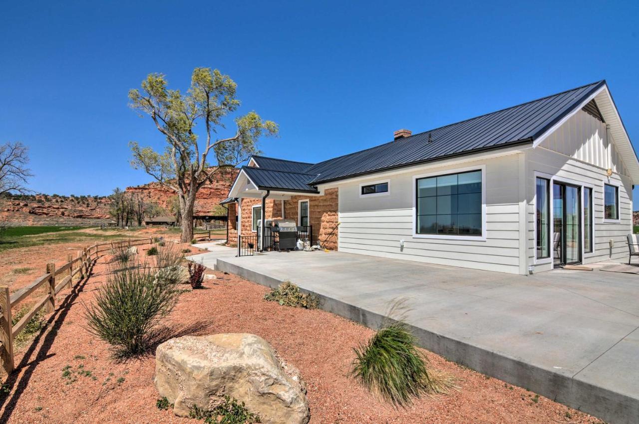 Modern Ranch House With Fire Pit And Valley Views Kanab Bagian luar foto